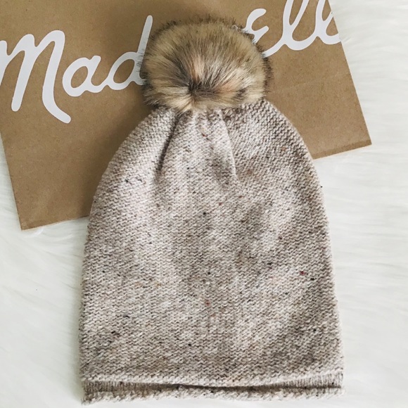 Madewell Pom-Pom Beanie New With Tag - Picture 2 of 8